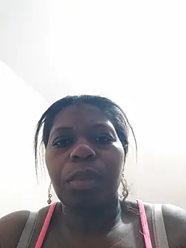 Snapshot of chocolatesexi2 chatting on 03.11.25 chocolatesexi2 online show from 03.11.25