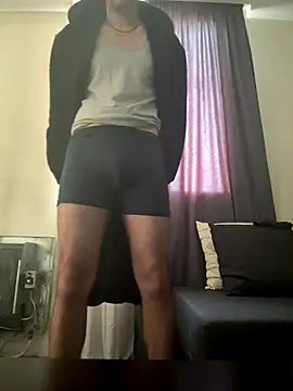 Snapshot of XboyZZ7 chatting on 11.03.25 XboyZZ7 online show from 11.03.25