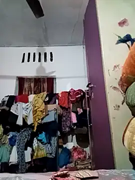 Snapshot of Queen_suman chatting on 01.20.25 Queen suman online show from 01.20.25