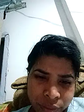 Snapshot of Queen_suman chatting on 02.05.25 Queen suman online show from 02.05.25