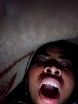 Snapshot of Queen_suman chatting on 02.21.25 Queen suman online show from 02.21.25