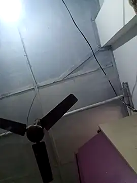 Snapshot of Queen_suman chatting on 03.15.25 Queen suman online show from 03.15.25