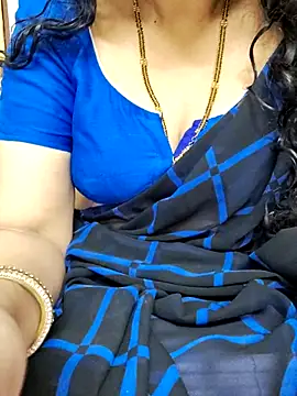 Snapshot of sunitha-3 chatting on 02.26.25 sunitha-3 online show from 02.26.25