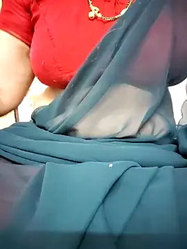 Snapshot of sunitha-3 chatting on 03.16.25 sunitha-3 online show from 03.16.25