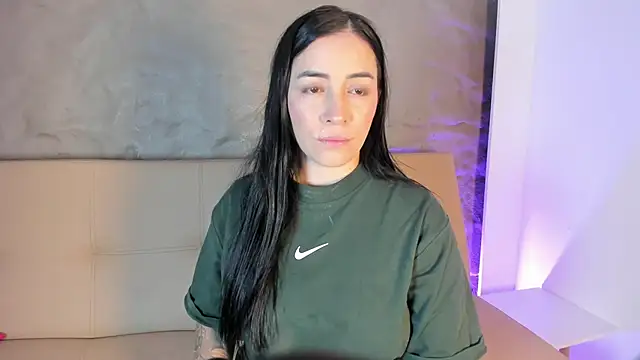 Snapshot of Sofia__rivera chatting on 10.13.25 Sofia rivera online show from 10.13.25