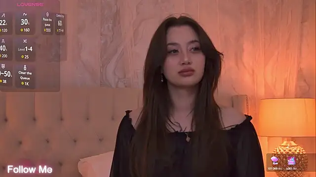 Snapshot of MaryReel chatting on 03.14.25 MaryReel online show from 03.14.25