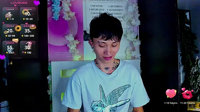 Snapshot of juniior_2311_ chatting on 02.16.25 juniior 2311  online show from 02.16.25