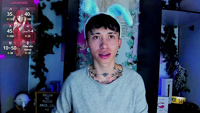 Snapshot of juniior_2311_ chatting on 02.27.25 juniior 2311  online show from 02.27.25