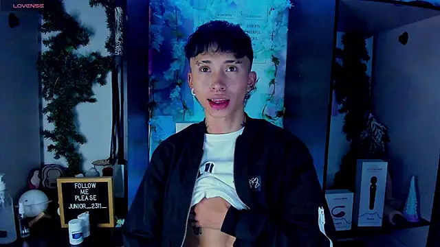 Snapshot of juniior_2311_ chatting on 03.09.25 juniior 2311  online show from 03.09.25