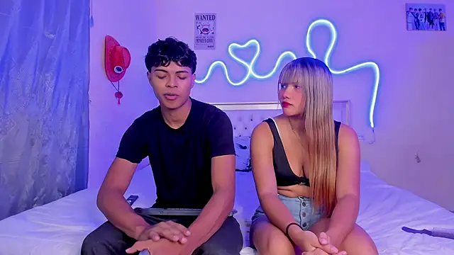 Snapshot of dafnezahiraa_ chatting on 11.02.25 dafnezahiraa  online show from 11.02.25