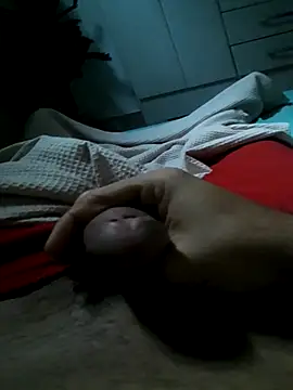 Snapshot of lm279 chatting on 09.22.25 lm279 online show from 09.22.25