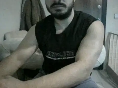 Snapshot of DateMike94 chatting on 01.11.25 DateMike94 online show from 01.11.25