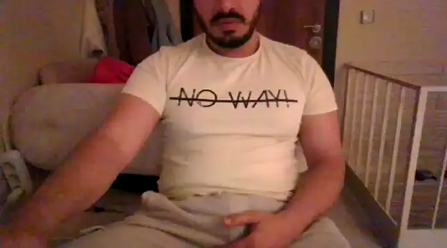 Snapshot of DateMike94 chatting on 02.04.25 DateMike94 online show from 02.04.25