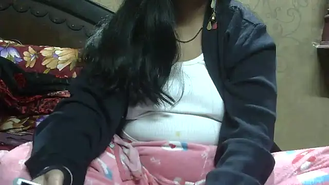 Snapshot of Tameesh_sexy_mistress chatting on 02.08.25 Tameesh sexy mistress online show from 02.08.25