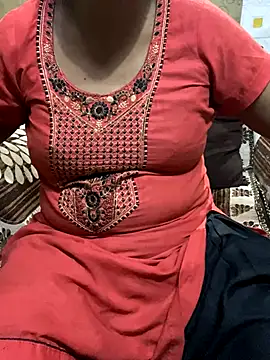 Snapshot of Tameesh_sexy_mistress chatting on 10.24.25 Tameesh sexy mistress online show from 10.24.25