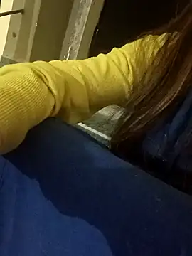 Snapshot of Babydoll_18 chatting on 02.13.25 Babydoll 18 online show from 02.13.25