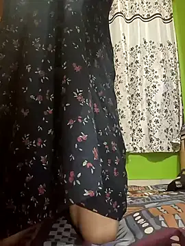 Snapshot of Babydoll_18 chatting on 02.21.25 Babydoll 18 online show from 02.21.25