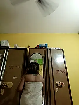 Snapshot of Babydoll_18 chatting on 03.11.25 Babydoll 18 online show from 03.11.25