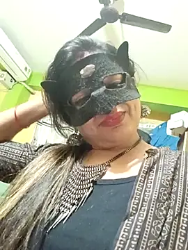 Snapshot of Babydoll_18 chatting on 03.21.25 Babydoll 18 online show from 03.21.25