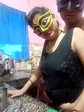 Snapshot of Babydoll_18 chatting on 09.24.25 Babydoll 18 online show from 09.24.25