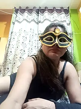 Snapshot of Babydoll_18 chatting on 09.28.25 Babydoll 18 online show from 09.28.25