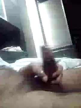 Snapshot of pusseylover1 chatting on 02.07.25 pusseylover1 online show from 02.07.25