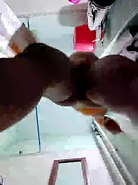 Snapshot of MikaKors chatting on 01.15.25 MikaKors online show from 01.15.25