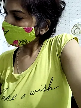 Snapshot of illay_love chatting on 02.20.25 illay love online show from 02.20.25