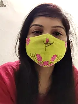 Snapshot of illay_love chatting on 02.24.25 illay love online show from 02.24.25