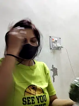 Snapshot of illay_love chatting on 03.09.25 illay love online show from 03.09.25