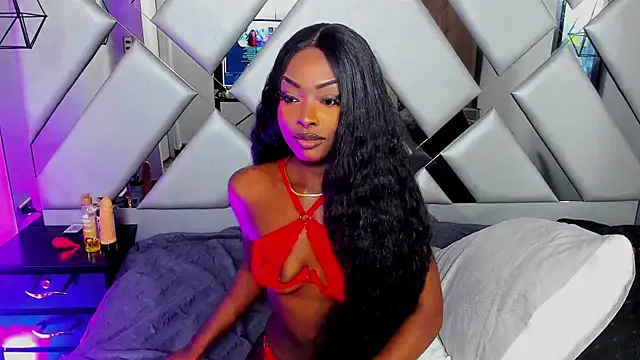 Snapshot of Nahomi-Hill chatting on 03.02.25 Nahomi-Hill online show from 03.02.25