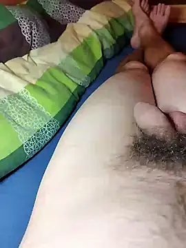 Snapshot of Crazzy_Maiky chatting on 12.09.24 Crazzy Maiky online show from 12.09.24