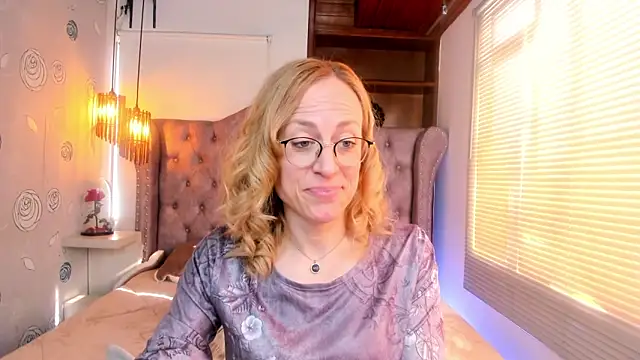 Snapshot of SammySanders chatting on 01.15.25 SammySanders online show from 01.15.25