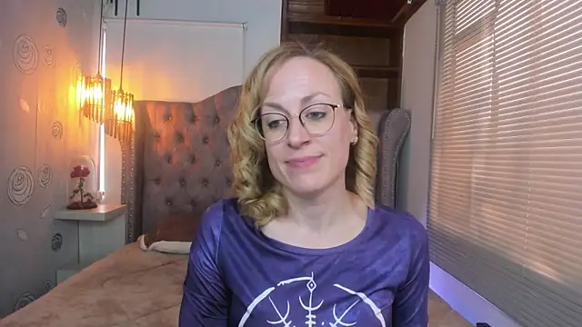 Snapshot of SammySanders chatting on 02.27.25 SammySanders online show from 02.27.25