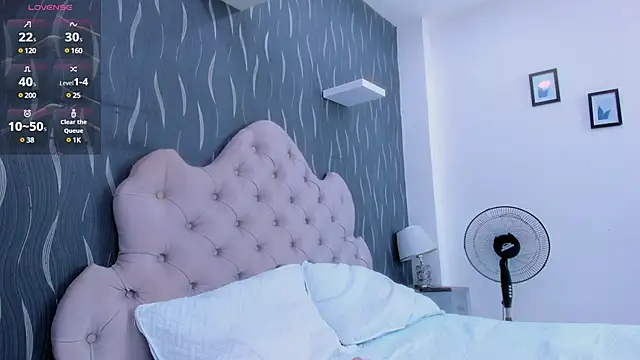 Snapshot of brianaGuzman chatting on 03.03.25 brianaGuzman online show from 03.03.25