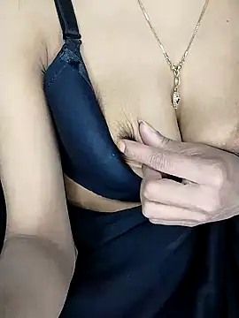 Snapshot of baby_soni78690 chatting on 12.21.24 baby soni78690 online show from 12.21.24