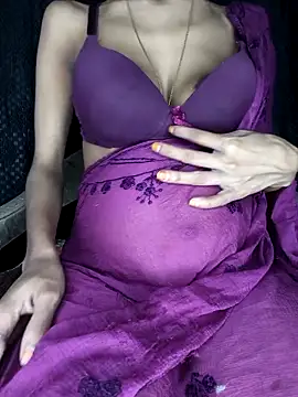 Snapshot of baby_soni78690 chatting on 09.18.25 baby soni78690 online show from 09.18.25