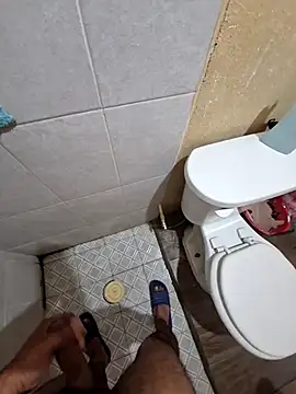 Snapshot of Piter1022 chatting on 03.20.25 Piter1022 online show from 03.20.25