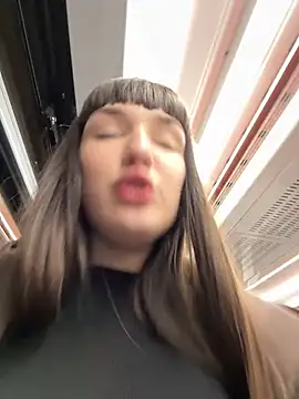 Snapshot of Sophie_Avory chatting on 01.24.25 Sophie Avory online show from 01.24.25