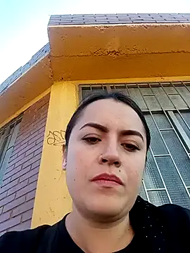 Snapshot of Lesly_10- chatting on 01.11.25 Lesly 10- online show from 01.11.25