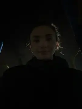 Snapshot of Daneshka1 chatting on 02.26.25 Daneshka1 online show from 02.26.25