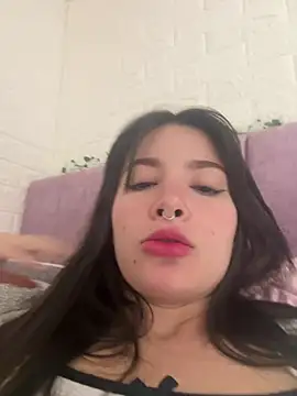 Snapshot of annaharper- chatting on 12.14.24 annaharper- online show from 12.14.24