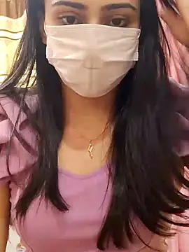 Snapshot of Mylovesana chatting on 01.21.25 Mylovesana online show from 01.21.25