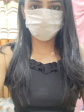 Snapshot of Mylovesana chatting on 01.25.25 Mylovesana online show from 01.25.25