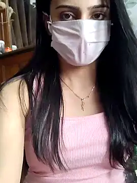 Snapshot of Mylovesana chatting on 02.04.25 Mylovesana online show from 02.04.25