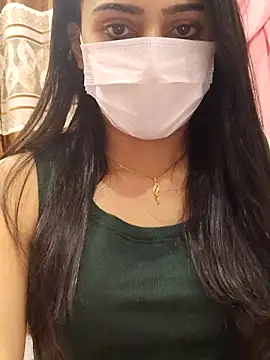Snapshot of Mylovesana chatting on 02.15.25 Mylovesana online show from 02.15.25