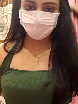 Snapshot of Mylovesana chatting on 02.24.25 Mylovesana online show from 02.24.25
