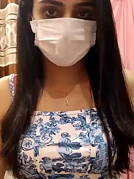 Snapshot of Mylovesana chatting on 03.04.25 Mylovesana online show from 03.04.25