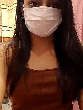Snapshot of Mylovesana chatting on 03.22.25 Mylovesana online show from 03.22.25
