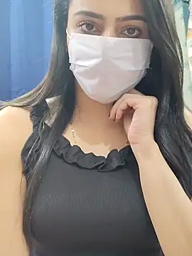 Snapshot of Mylovesana chatting on 09.19.25 Mylovesana online show from 09.19.25